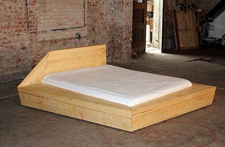 Bett aus Massivholz Ahorn